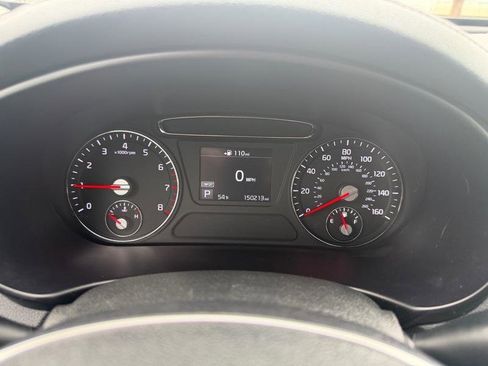 Used 2019 Kia Sorento LX w/ LX Convenience Package image 18