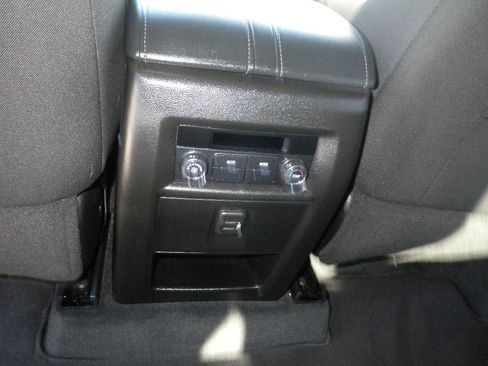 Used 2022 Chevrolet Traverse LT w/ LPO, Cargo Package image 25