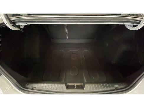 Used 2015 Chevrolet Cruze LT FWD image 16