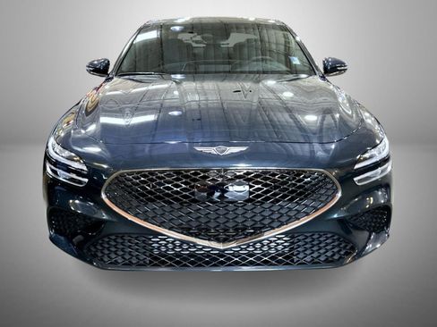 Used 2025 Genesis G70 3.3T Advanced w/ Sport Prestige Package image 2