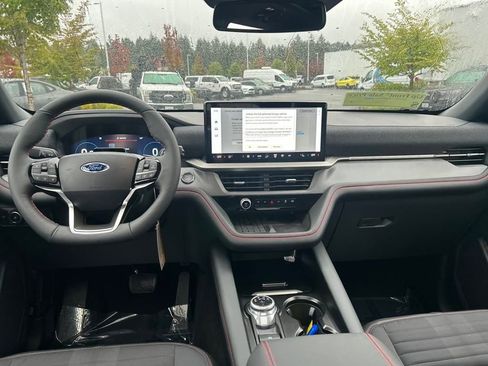 New 2025 Ford Explorer ST-Line w/ Premium Package image 16