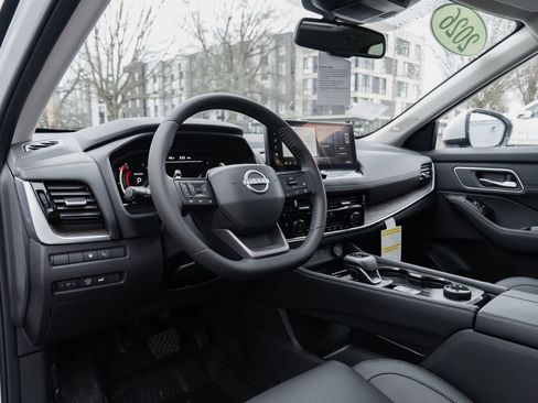 New 2026 Nissan Rogue Platinum w/ Platinum Premium Package AWD/4WD image 22