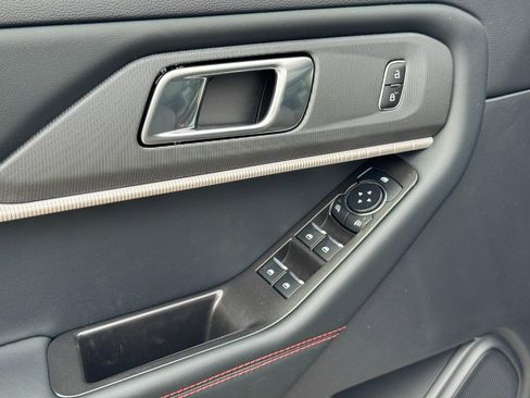 New 2026 Ford Explorer ST-Line image 13
