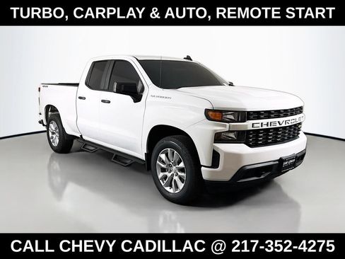 Used 2022 Chevrolet Silverado 1500 Custom image 1