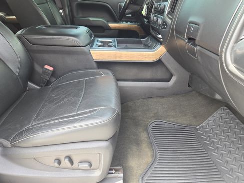 Used 2017 Chevrolet Silverado 1500 LTZ w/ Sport Package RWD image 16