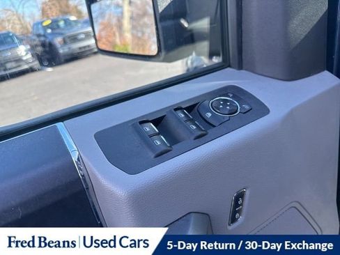 Used 2016 Ford F150 XLT image 21