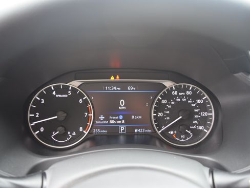 Used 2023 Nissan Altima 2.5 SV AWD/4WD image 14