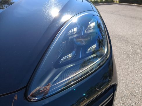 Used 2023 Porsche Cayenne Turbo GT image 10