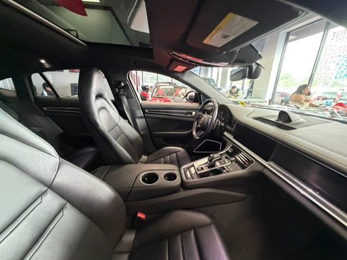 Used 2023 Porsche Panamera Platinum Edition RWD image 47