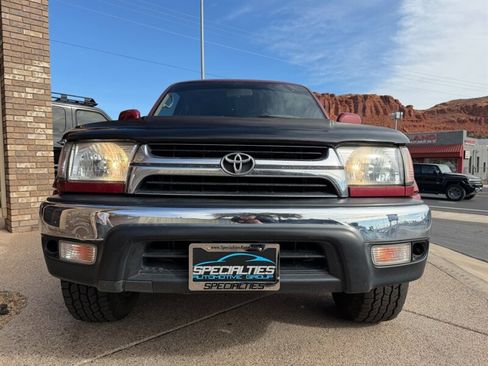 Used 2002 Toyota 4Runner SR5 image 25