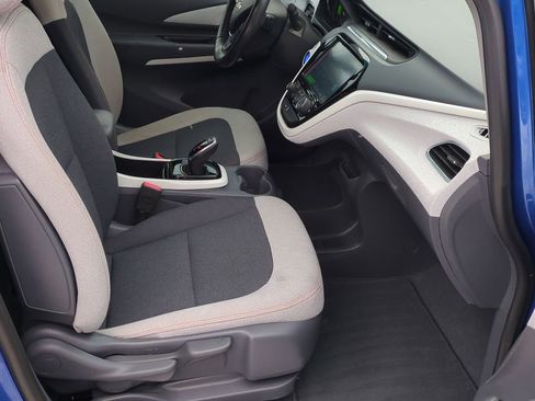 Used 2019 Chevrolet Bolt LT image 23