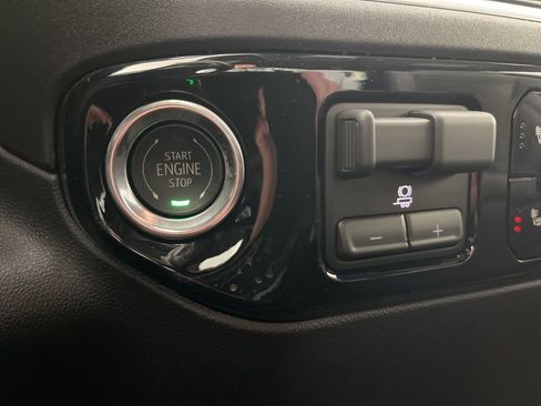 New 2026 Chevrolet Silverado 1500 LT image 38