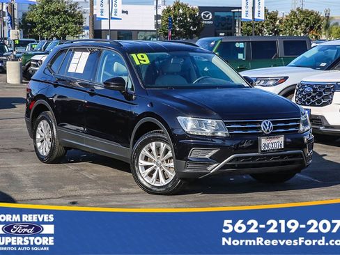 Used 2019 Volkswagen Tiguan S w/ Driver Assistance Package image 1