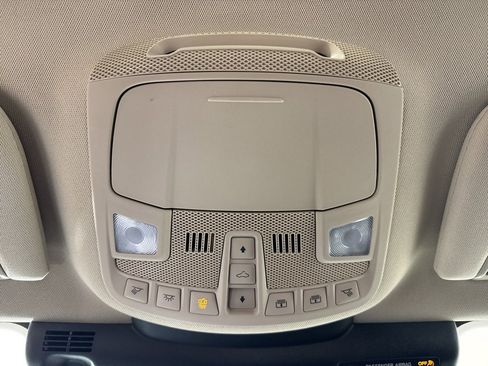 Used 2022 Lincoln Nautilus Reserve w/ Monochromatic Package image 30