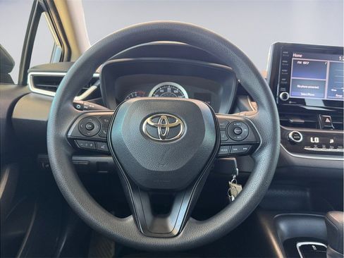 Used 2022 Toyota Corolla LE w/ Carpet Mat Package (TMS) FWD image 12