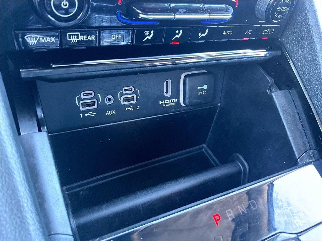Used 2023 Jeep Grand Cherokee 4WD 4xe image 27