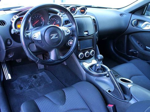 Used 2013 Nissan 370Z Coupe image 12