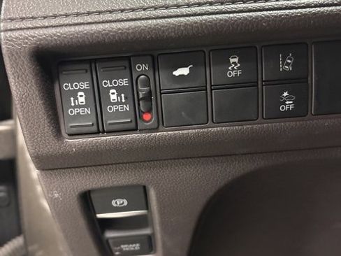 Used 2020 Honda Odyssey EX-L image 15
