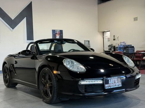 Used 2006 Porsche Boxster RWD image 7