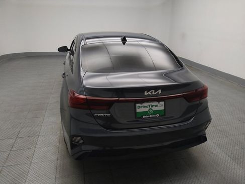 Used 2023 Kia Forte LXS FWD image 6
