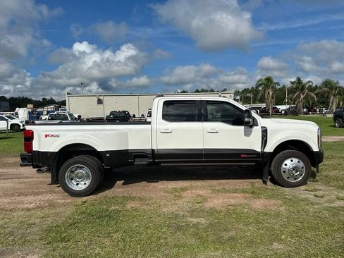 Used 2025 Ford F450 King Ranch w/ FX4 Off-Road Package AWD/4WD image 7