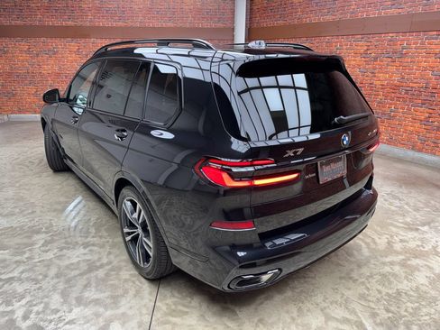 Used 2027 BMW X7 xDrive40i w/ M Sport Package AWD/4WD image 2