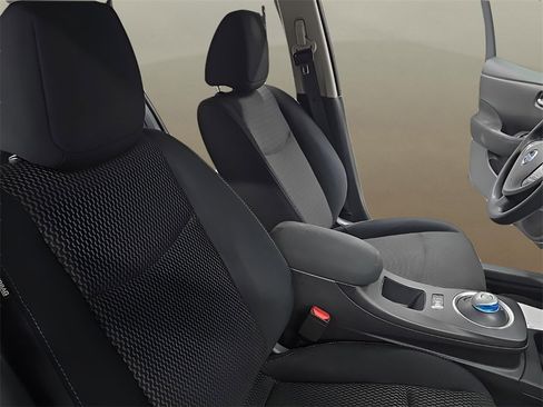 Used 2016 Nissan Leaf S w/ Charger Package image 20