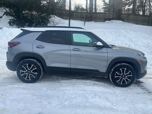 Used 2023 Chevrolet TrailBlazer ACTIV w/ Sun and Liftgate Package image 14