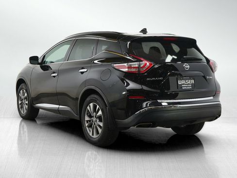 Used 2017 Nissan Murano SV image 3