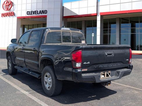 Used 2021 Toyota Tacoma SR AWD/4WD image 5