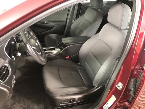 Used 2016 Chevrolet Malibu LT FWD image 11