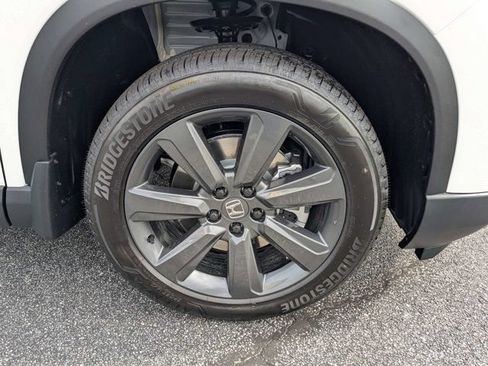 New 2026 Honda Pilot Sport image 11