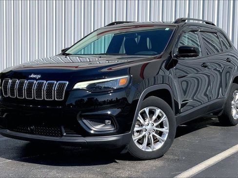 Used 2022 Jeep Cherokee Latitude Lux w/ Sun & Sound Group FWD image 1