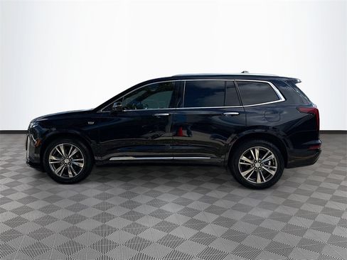 Used 2021 Cadillac XT6 Premium Luxury image 9