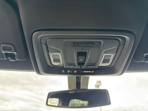 Used 2022 Chevrolet Silverado 3500 High Country image 30