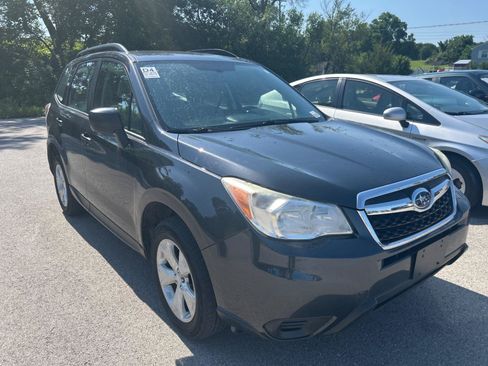 Used 2015 Subaru Forester 2.5i w/ Alloy Wheel Package AWD/4WD image 1