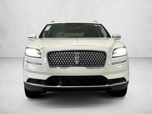 Used 2023 Lincoln Nautilus FWD w/ Premium Package image 3