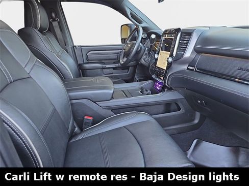 Used 2024 RAM 2500 Limited image 12