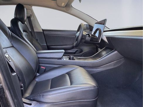 Used 2019 Tesla Model 3 Standard Range Plus RWD image 14