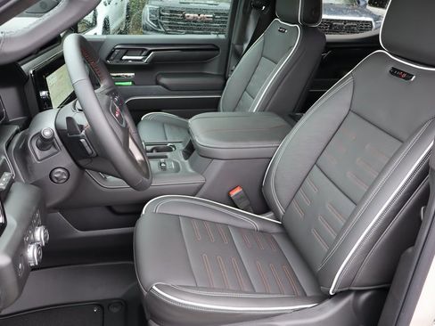 New 2026 GMC Sierra 1500 AT4X image 13