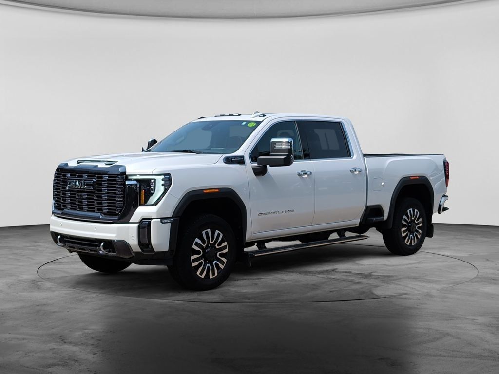 Used 2024 GMC Sierra 3500 Denali Ultimate AWD/4WD image 3