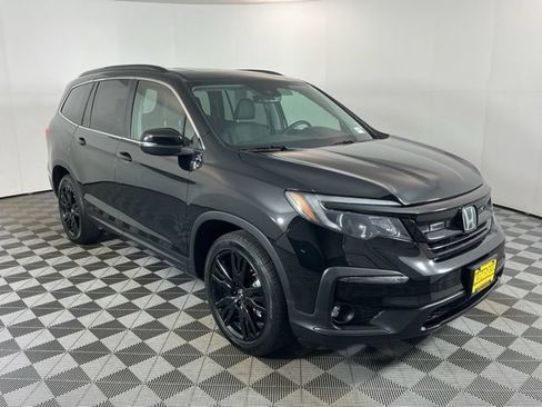 Used 2021 Honda Pilot Special Edition image 3