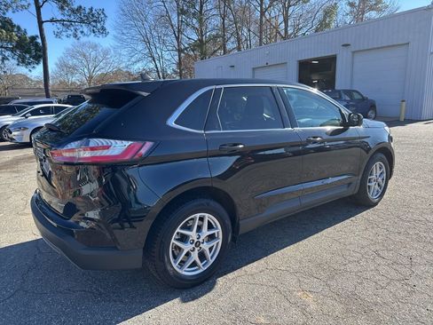 Used 2024 Ford Edge SEL image 36