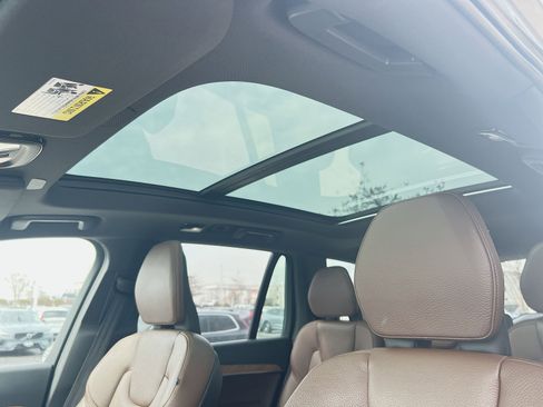 Certified 2023 Volvo XC90 B6 Plus w/ Protection Package Premier image 24