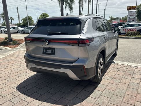 New 2026 Volkswagen Tiguan S FWD image 6