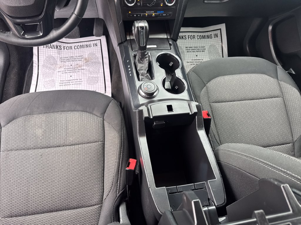 Used 2018 Ford Explorer XLT AWD/4WD image 33