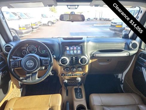Used 2012 Jeep Wrangler Unlimited Rubicon w/ Dual Top Group image 29
