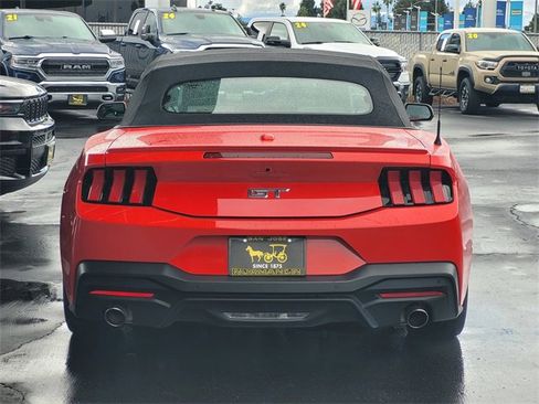 Used 2024 Ford Mustang GT Premium image 5