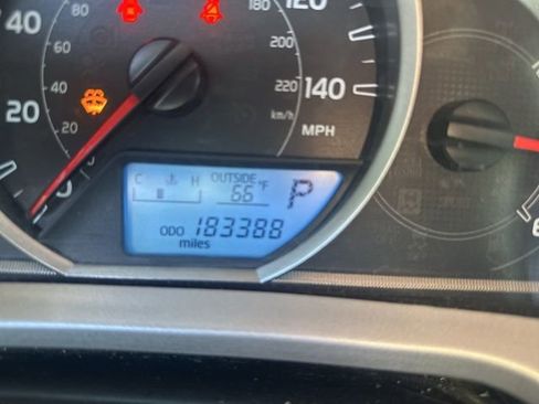 Used 2014 Toyota RAV4 XLE image 12