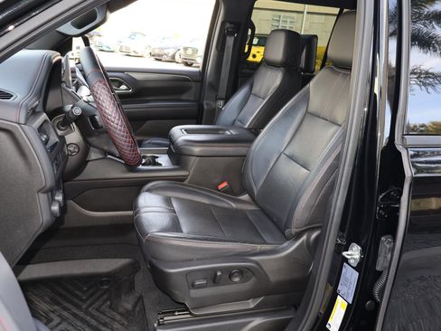 Used 2021 Chevrolet Tahoe RST w/ Luxury Package image 2